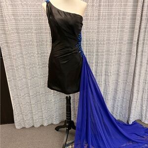 Mac Duggal Black and Royal Blue One-Shoulder Dress